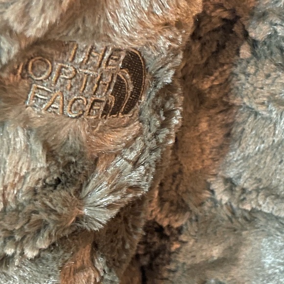 The North Face xlg girls size 18 Black and Gray Camouflage Ski Jacket reversible - Picture 13 of 16